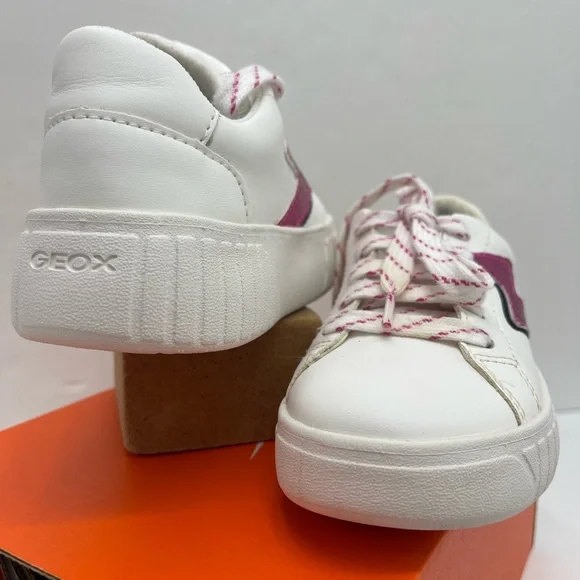 Geox Kids White Leather Sneakers with Pink Lightning Bolt with orthopedic insole - Picture 9 of 16